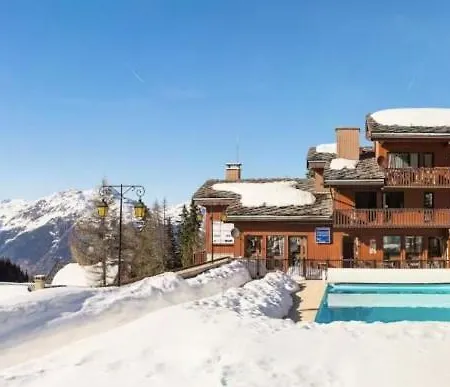 Cosy Plagne 1800 - 4pers - Piscine Chauffee - Outdoor Apartment La Plagne-Tarentaise