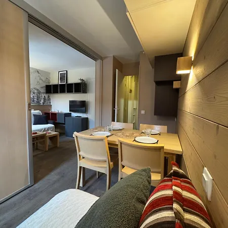 Cosy Plagne 1800 - 4pers - Piscine Chauffee - Outdoor La Plagne Tarentaise